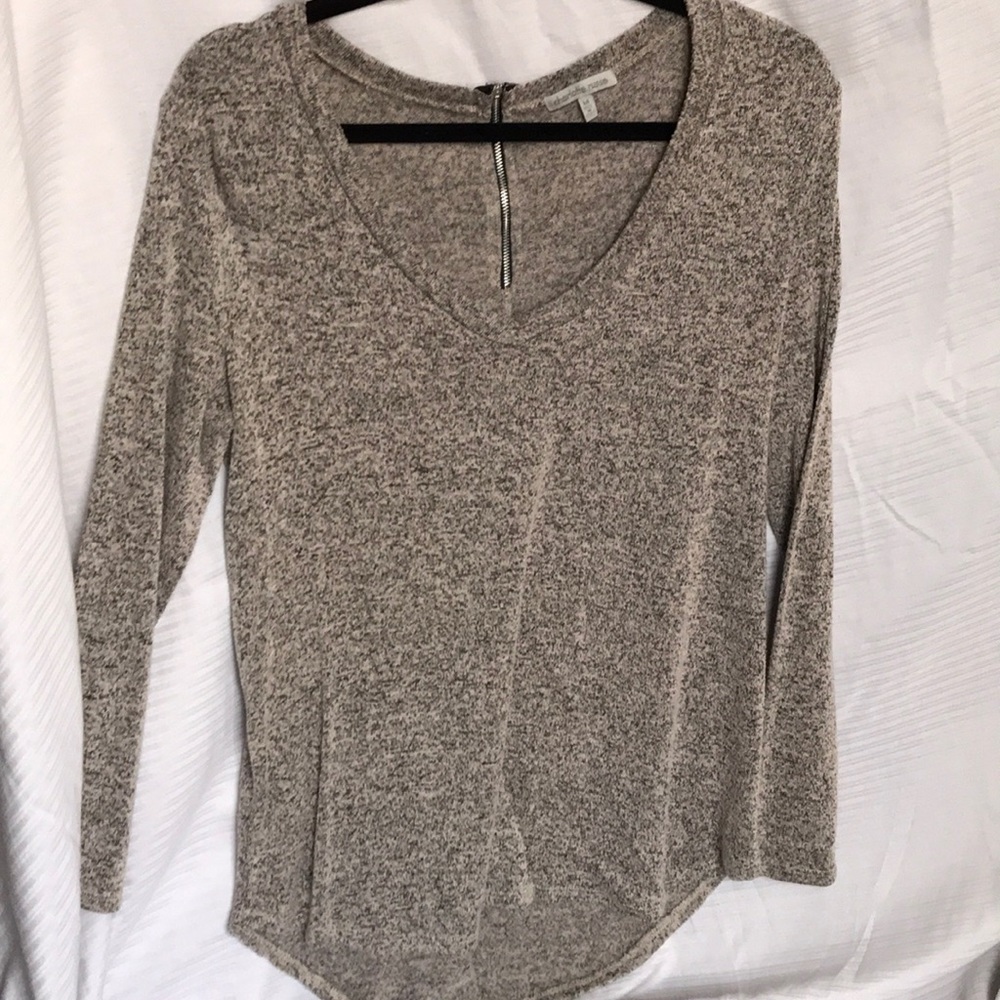 Grey/cream long sleeve sweater with zipper.